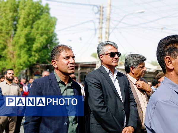 بیداری در گام‌های نوجوانان عنبرآباد؛ حضور حماسی در روز دانش‌آموز