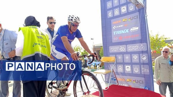  اولین روز مسابقات دوچرخه‌سواری پیشکسوتان سراسر کشور