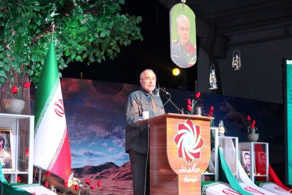 فرهنگ شهادت بن‌بست‌شکن، تولیدکننده قدرت، ثروت و منزلت برای ایران است