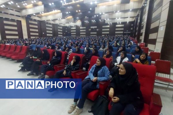 جشن دانش‌آموزی دختران صفادشت ملارد