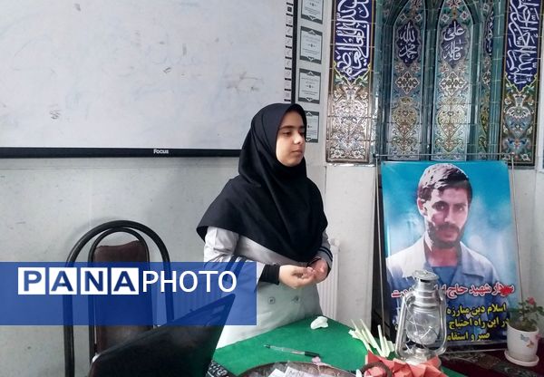 اجرای طرح لاله‌های روشن در دبیرستان شهید همت شهرستان ملارد 