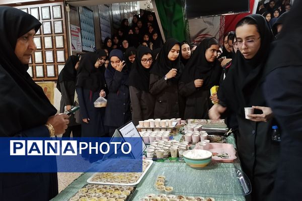 برگزاری مراسم به مناسبت ایام فاطمیه در مدارس ناحیه دو شهرری 