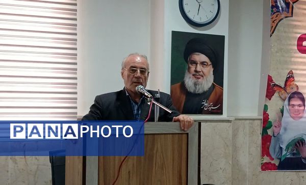 تقدیر از دانش‌آموزان دبستان سعادت بابت حضور فعال در نماز جمعه محمدشهر کرج