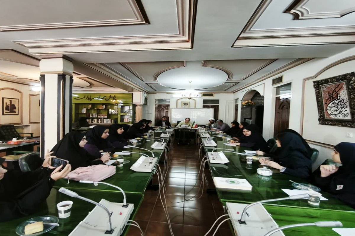 اردوی علمی و تشکیلاتی دانشآموزان پایه دهم انسانی سمپاد خرمآباد برگزار شد