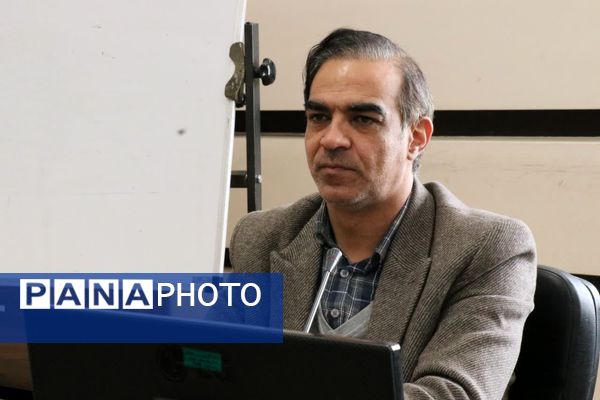 آیین قدردانی از زحمات کارکنان اداره‌کل ورزش و جوانان در شهرکرد