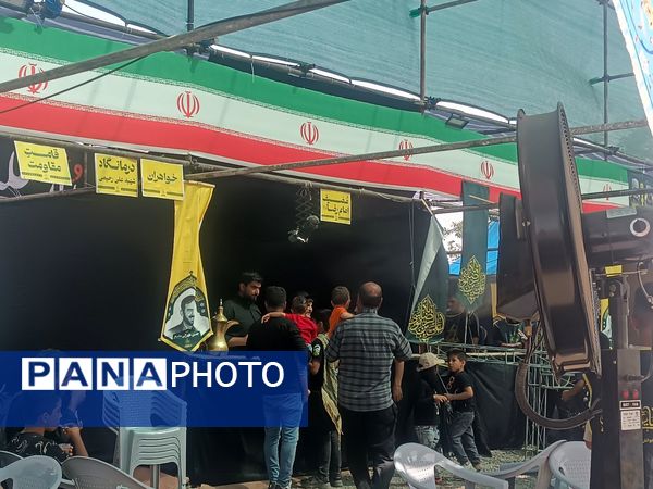موکبی با رنگ و بوی مقاومت و شهادت 