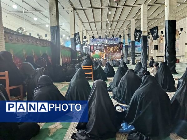 سوگ خورشید خراسان در حاجی‌آباد عزاداری شهادت امام رضا(ع)
