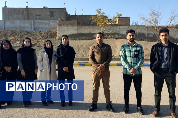 مراسم صبحگاهی دبستان شهید رحمت الله قلعه یزدانی و آموزشگاه آیت الله اراکی