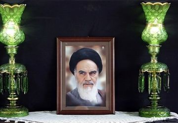 سرود دانش‌آموزان دهه ۹۰ به یاد امام راحل در غم شهید جمهور