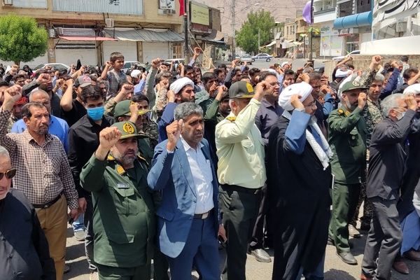 مردم حاجی‌‌‌آباد در جواب اسرائیل پای در خیابان‌ها نهادند