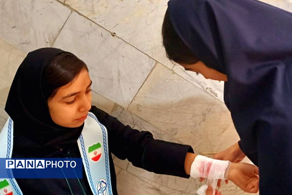 بیست و هفتمین مانور زلزله و ایمنی در دبیرستان مهر نیشابور