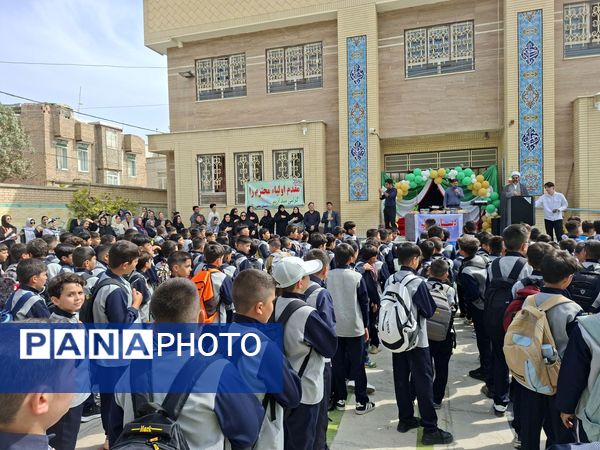 آغاز سال تحصیلی در آشخانه