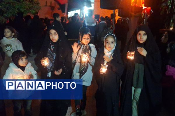مراسم تشییع نمادین تابوت حضرت زهرا (س)در خیابان قناعت پیشه شیراز