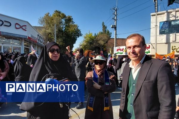 راهپیمایی روز ۱۳ آبان در شهرستان سملقان