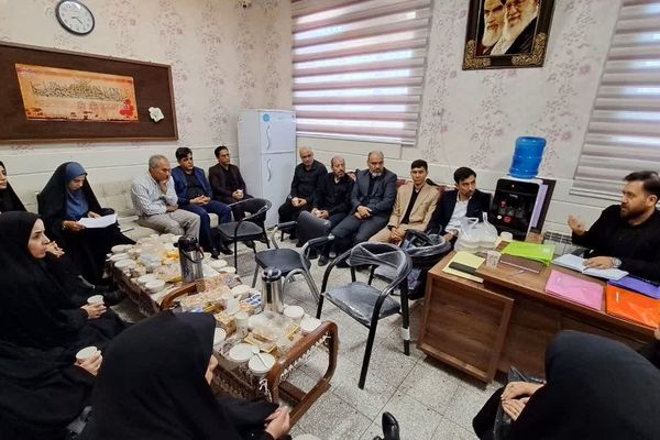 داوری 28 اثر جشنواره «اصلاح روش‌های آموزش و تحول در محیط های یادگیری» در استان قم