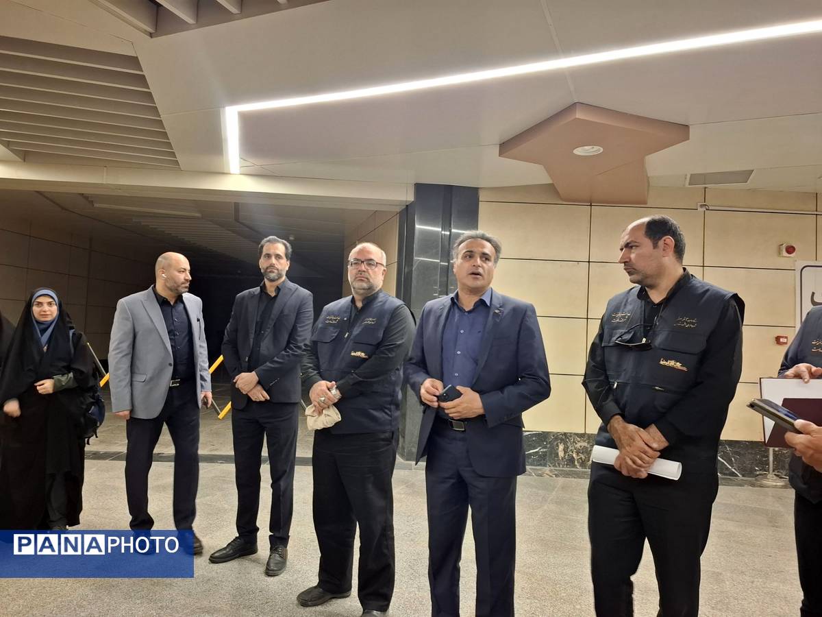 تور خبری بازدید از اقدامات ستاد دهه آخر صفر شهرداری مشهد