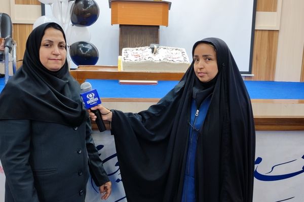 جشن فارغ‌التحصیلی ششم  ابتدایی پایان دوران دلنشین ابتدایی و آغاز مسیر پرماجرا در دنیای علم و دانش است