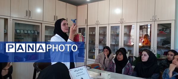برگزاری کارگاه آموزشی تشریح قلب در آموزشگاه دخترانه عصمت ملارد