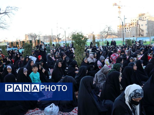 بزرگ‌ترین سفره جهان اسلام به نام کریم اهل بیت برپا شد