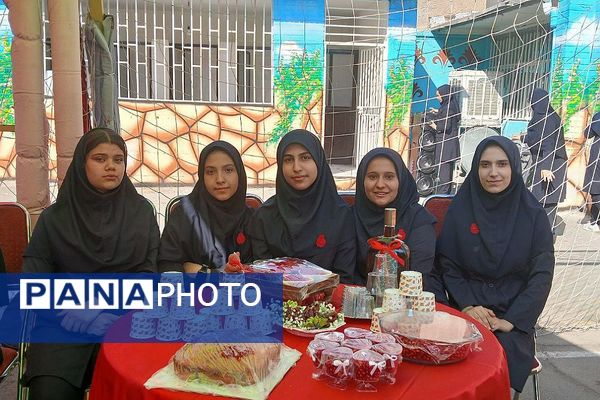 جشنواره انار در دبیرستان حجاب ورامین