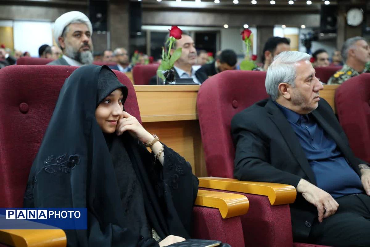 مراسم بزرگداشت استاندار شهید پرواز اردیبهشت در قم