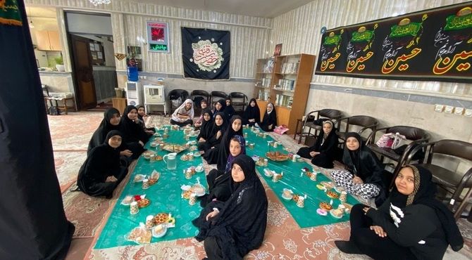 سفره‌ی ارادت دختران مسجد امیرالمؤمنین (ع) به حضرت رقیه (س)، اوج شکوفایی معنویت در ماه محرم