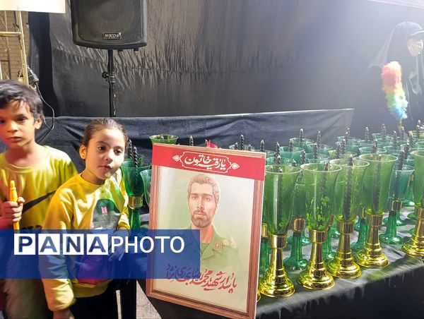 مراسم عزای شام غربت هشتمین آفتاب دل ها، همراه با آیین شمع‌گردانی 