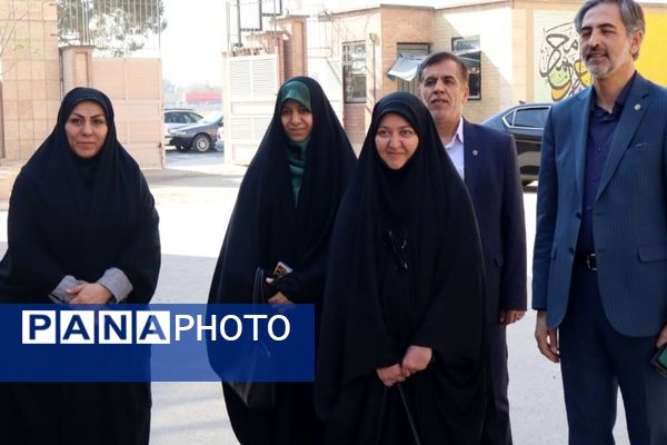  افتتاح سایت دبیرستان فرزانگان قدس با حضور مدیرکل سمپاد