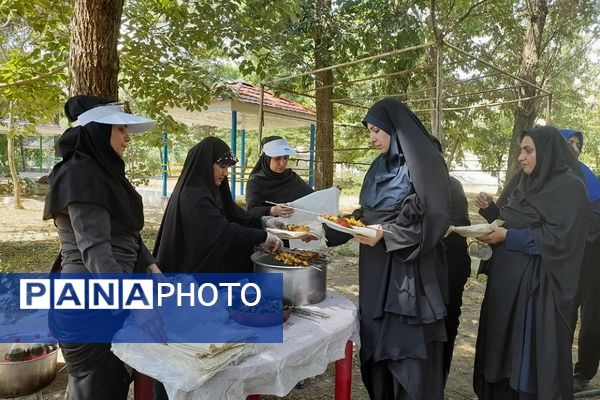 برگزاری دوره تربیت مربی سازمان دانش‌آموزی در منطقه کهریزک 