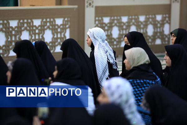 حال و هوای دختران هنرستانی قم در بازدید از یادمان‌های عملیاتی جنوب کشور