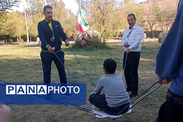 اردوی تشکیلاتی مربیان پیشتازان در اردوگاه امام خمینی(ره) شیراز 