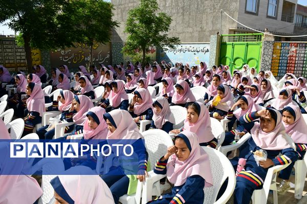  "سپاس معلم"  در مدرسه حاج حسن اسدی شهر فیض آباد مه‌ولات