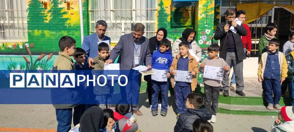 برگزاری مسابقه دارت در دبستان قرآنی مبین شهرستان شیروان