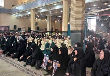 حضور دو دانش‌آموز خبرنگار پانا شهرستان ملارد در قاب شبکه امید، به‌مناسبت بزرگداشت سیدحسن نصرالله