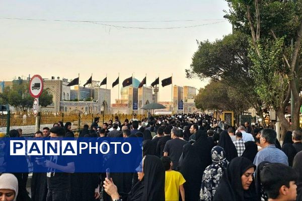 راهپیمایی جاماندگان اربعین حسینی در مشهد