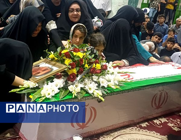 مراسم وداع با پیکر شهید مدافع وطن در شهرستان کوهپایه 