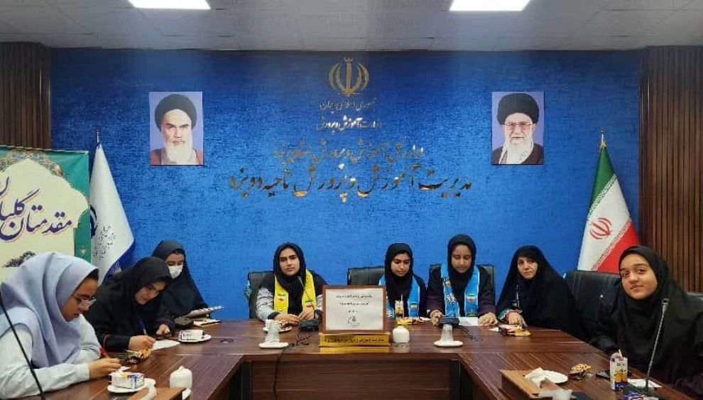 اعضای شورای دانش‌آموزی، سفیران فرهنگی مدارس هستند