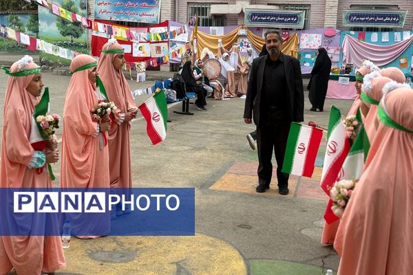 نسیم دانایی در مدرسه شهید سرافراز اسلامشهر وزیدن گرفت