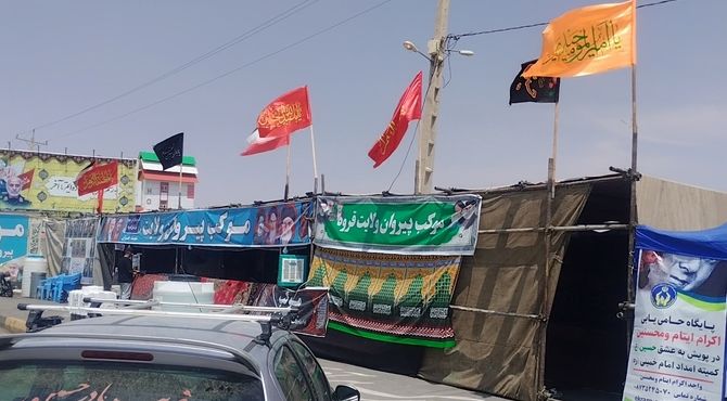 برپایی موکب پیروان ولایت در شهرستان قروه برای خدمت‌رسانی به زائران کربلا