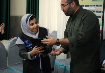 خبرنگاران، خبر را نگار می‌کنند