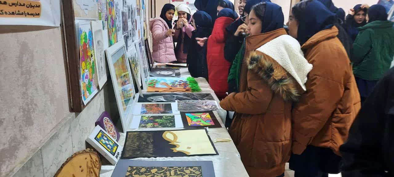 برگزاری هفته فرهنگی و هنری ماها در دبیرستان دخترانه بهار    