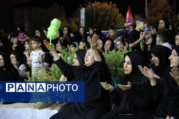 مراسم عزاداری و تعزیه خوانی شب هشتم محرم در گچساران 