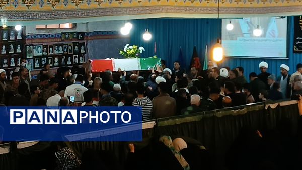 عطر حضور شهید گمنام در نماز جمعه فارسان