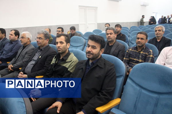 مراسم استقبال از شهید گمنام در اداره‌کل آموزش و پرورش استان بوشهر