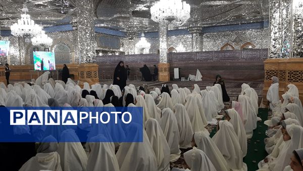 جشن «پروانه‌ها» و پرواز دختران نیایش در حرم رضوی