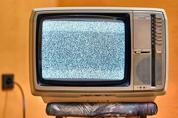 تلویزیون، پنجره‌ای نو به جهان تصویر و آگاهی است