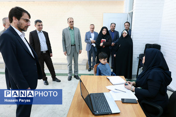 مراسم افتتاحیه برنامه ملی سنجش سلامت جسمانی و آمادگی تحصیلی نوآموزان بدو ورود به دبستان و پیش دبستان سال ۱۴۰۴ - ۱۴۰۳ 