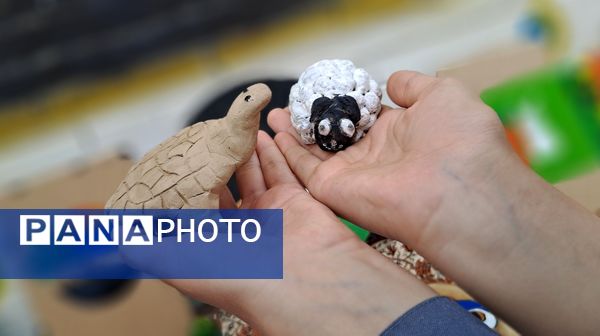 سفری به دنیای رنگارنگ هنر