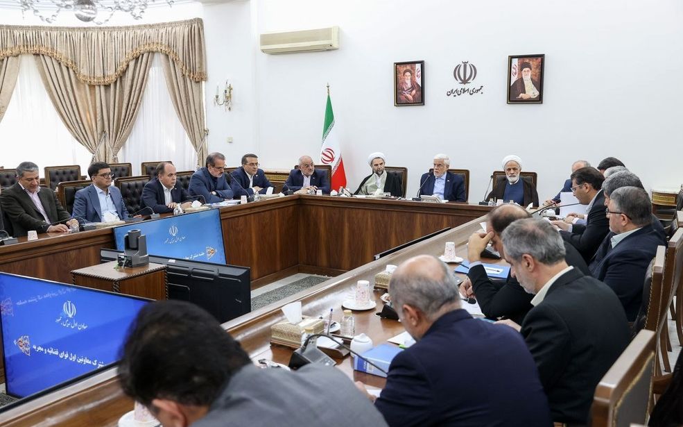 تأمین کالاهای اساسی در اولویت دولت قرار دارد