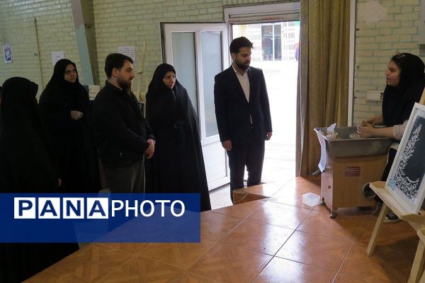 افتتاحیه هفته ماها و جشنواره فرهنگی هنری امید فردا